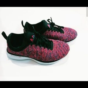 APL lululemon Techloom phantom sneaker